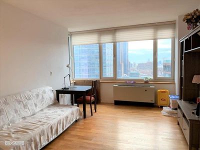 635 W 42nd St APT 27G, New York, NY, 10036