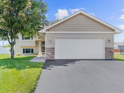 1300 Osprey Ct, New Richmond, WI, 54017