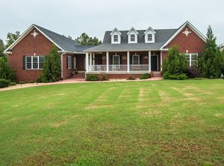 7676 Barnhill Rd, Primm Springs, TN 38476