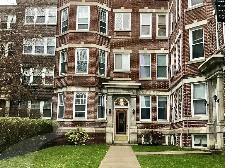331 Harvard St — Photo 11