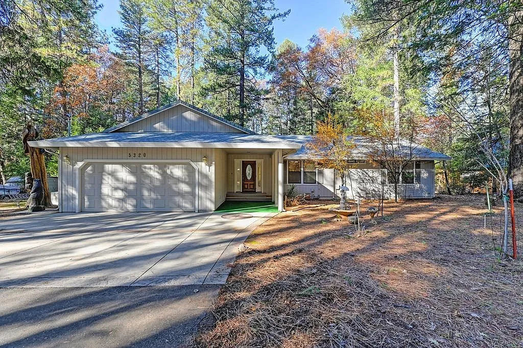 5320 Happy Pines Dr photo 1
