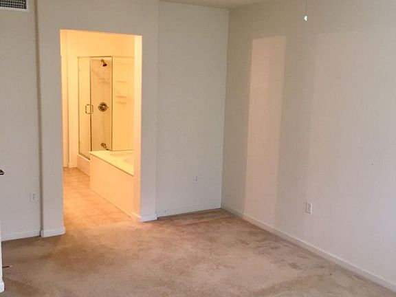 4th image of 600 S Abel St Unit 319