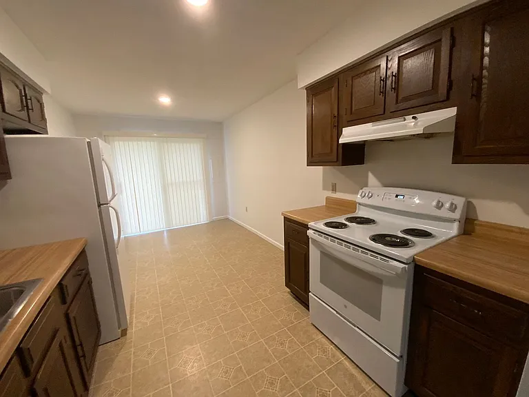 157 Maple Grove Way — Photo 7