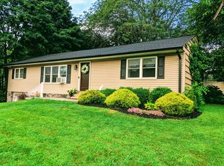 22 Linden Dr, Newburgh, NY 12550