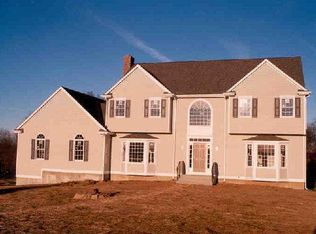 82 Charter Ridge Dr, Newtown, CT 06482