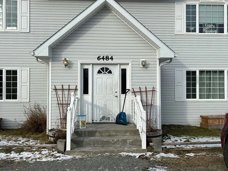 6484 S Wassim Cir — Photo 1