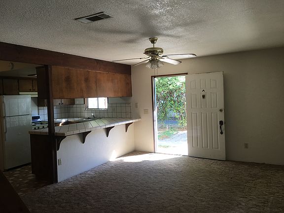 2nd image of 484 Wiltsey Ave