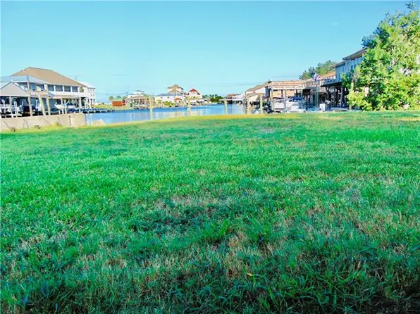 207 Terry Dr, Slidell, LA 70458