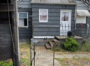 8145 30th Ave SW, Seattle, WA 98126