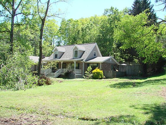 2nd image of 5008 Montcrest Dr
