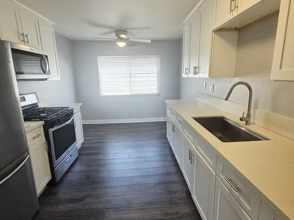 831 Orchid Ct #G, Upland, CA 91786