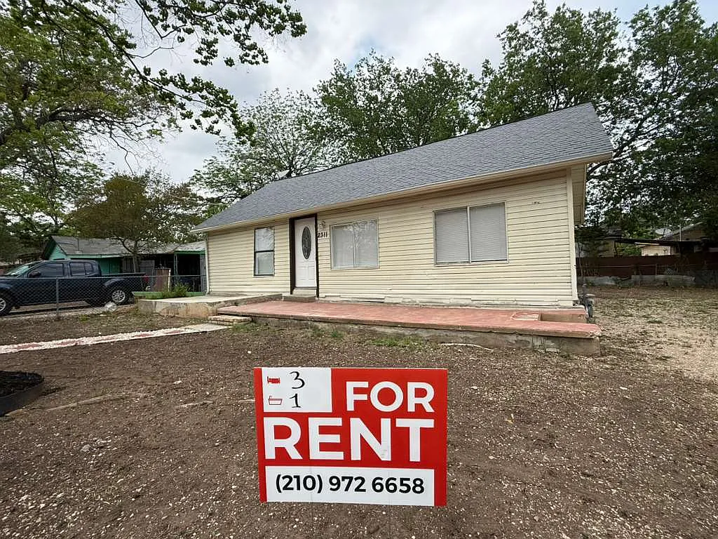 Building Photo - 2311 Potosi St