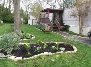 347 Edgewater Dr, Sevierville, TN 37862