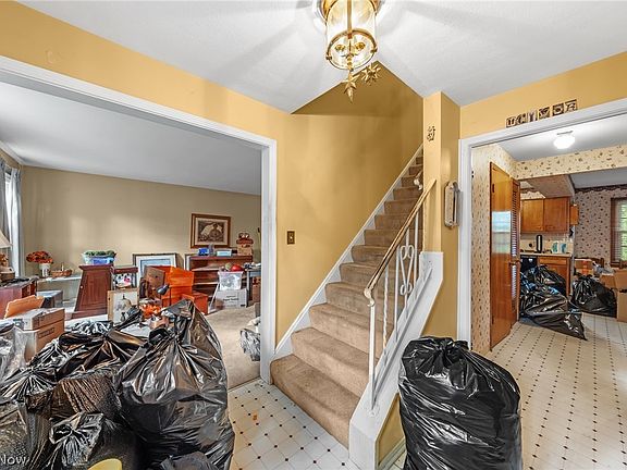 2nd image of 16002 Colletta Ln