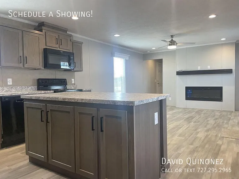 701 W Mill St #169 — Photo 1