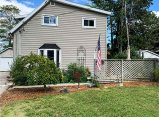 848 N Traverse St, Harbor Springs, MI 49740