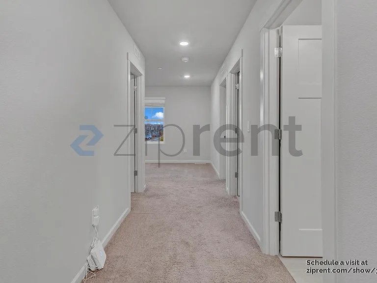 6460 N 89th Ave — Photo 23