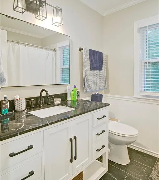 220 Indian Hills Ct — Photo 18