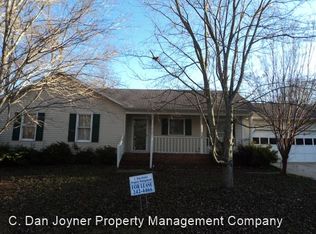 209 Hatteras Ln, Simpsonville, SC 29680