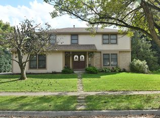 7025 Tralee Dr, Dublin, OH 43017