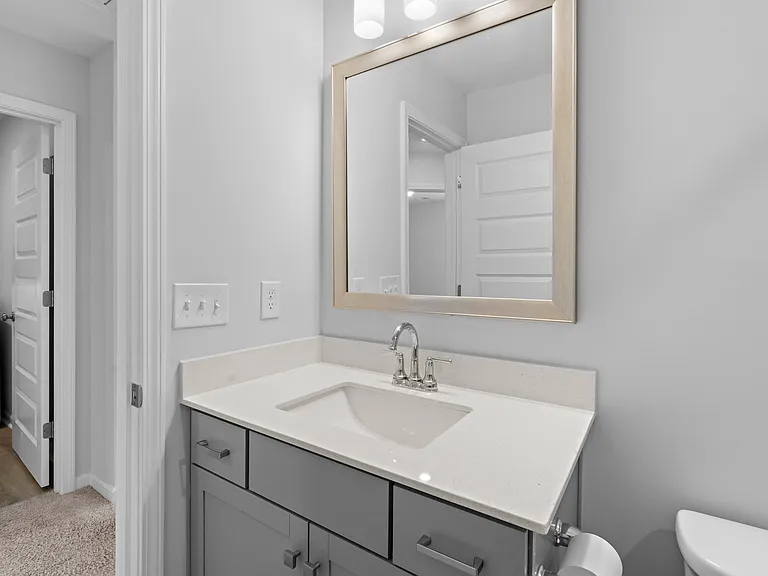 837 Peony Ln — Photo 32