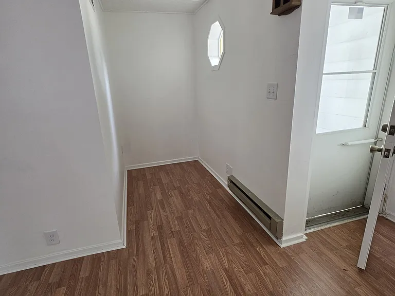 212 Brady Ln #B — Photo 21