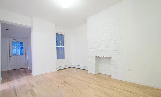 Rented by Brickwood Realty | media 14