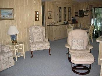 5th image of 603 Pearl Cir