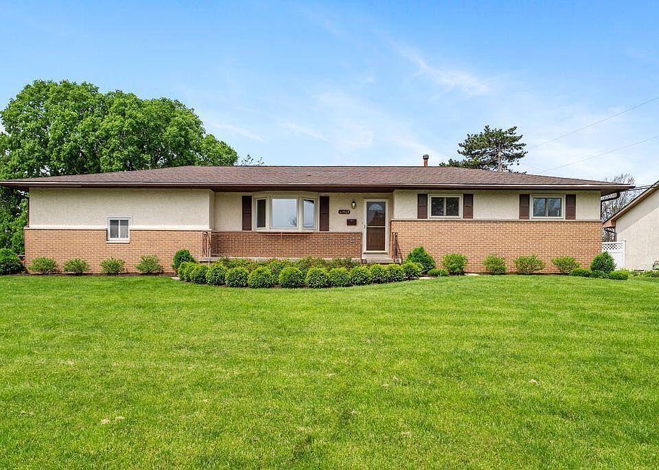 1st image of 4941 Cheviot Dr