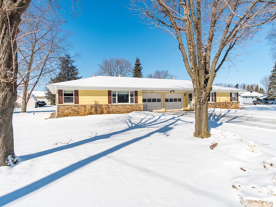 1st image of 2631 Lakeshore Dr #2633
