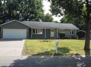 7383 Imperial Ave S, Cottage Grove, MN 55016