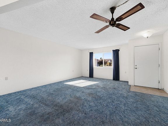 3rd image of 1054 LEISURE WORLD --
