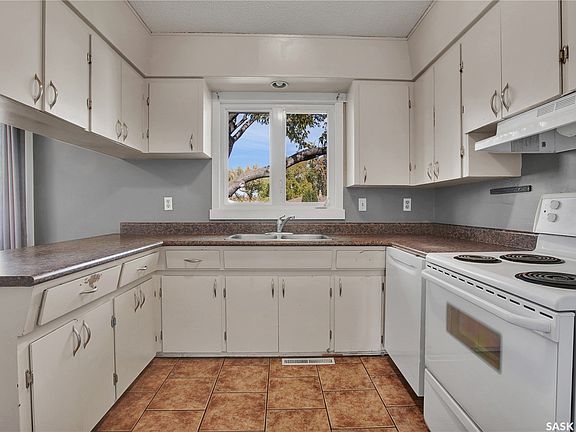 5th image of 63 Jordan Place