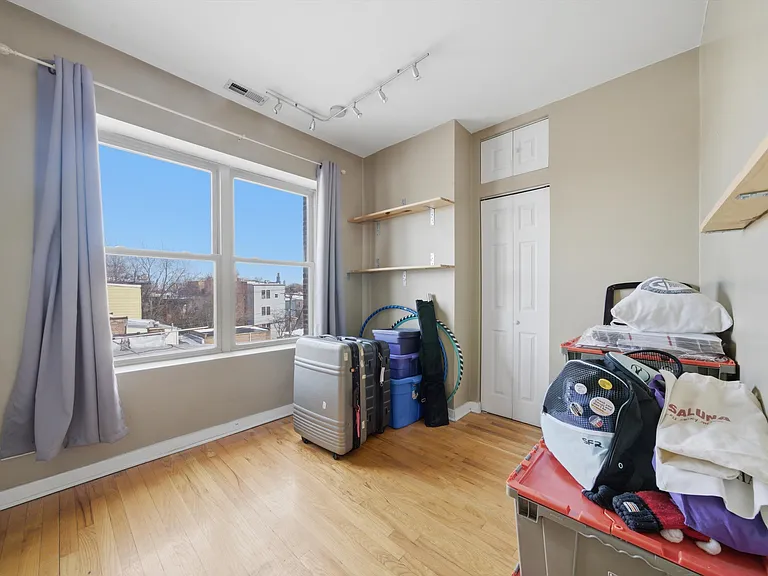 3231 W Hirsch St #3R — Photo 8