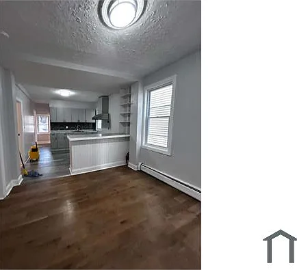 162 Linden St — Photo 8