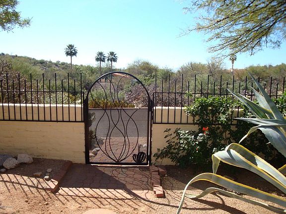 2nd image of 5670 E Paseo Del Cenador