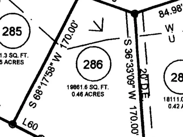 3914 Bay Colony Road NE, Leland, NC 28451