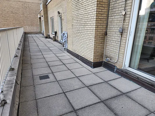 Rented by essential NEW YORK Real Estate | media 26