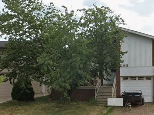 2382 Benedet Dr, Mississauga, ON L5J 4H7