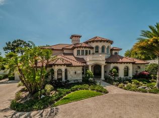 649 Poinsettia Rd, Belleair, FL 33756