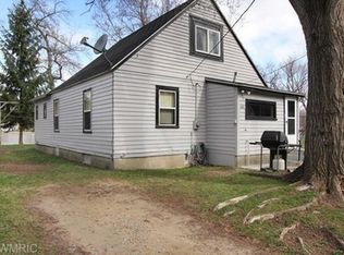 4391 Willow Dr NE, Grand Rapids, MI 49525
