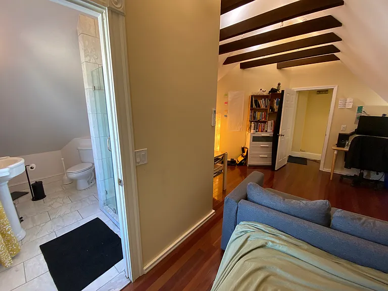 381 Highland Ave #2 — Photo 8