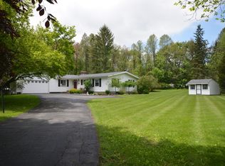 5 Great Oak Rd, Newton, NJ 07860