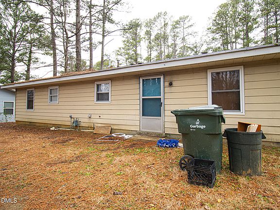 3rd image of 809 Grantland Dr