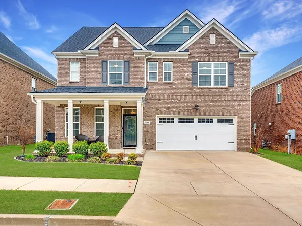 5044 Sunflower Ln, Hermitage, TN 37076