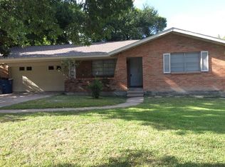 1427 Summertime Ln, Dallas, TX 75241