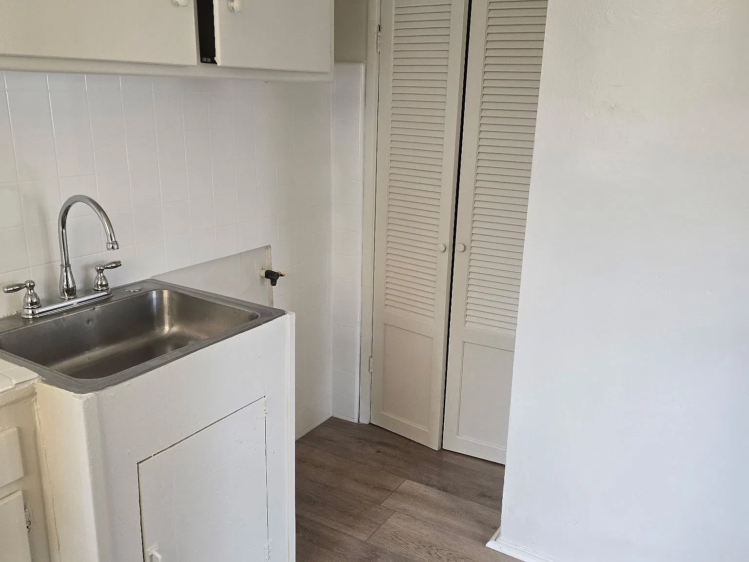 Studio, 450 sqft, $1,600 — Photo 3
