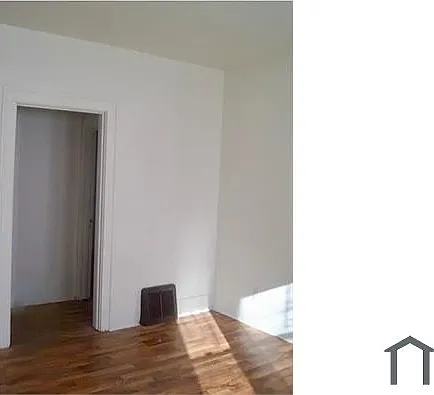 710 N Saint Louis Blvd — Photo 12