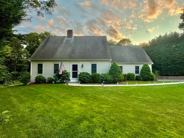 19 Windward Walk, Harwich Port, MA 02646