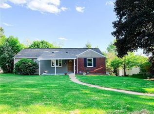 8024 Marmion Dr, Pittsburgh, PA 15237